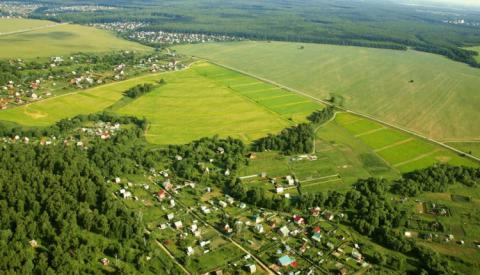 Українські фермери отримають пільгові умови придбання сільськогосподарської землі.