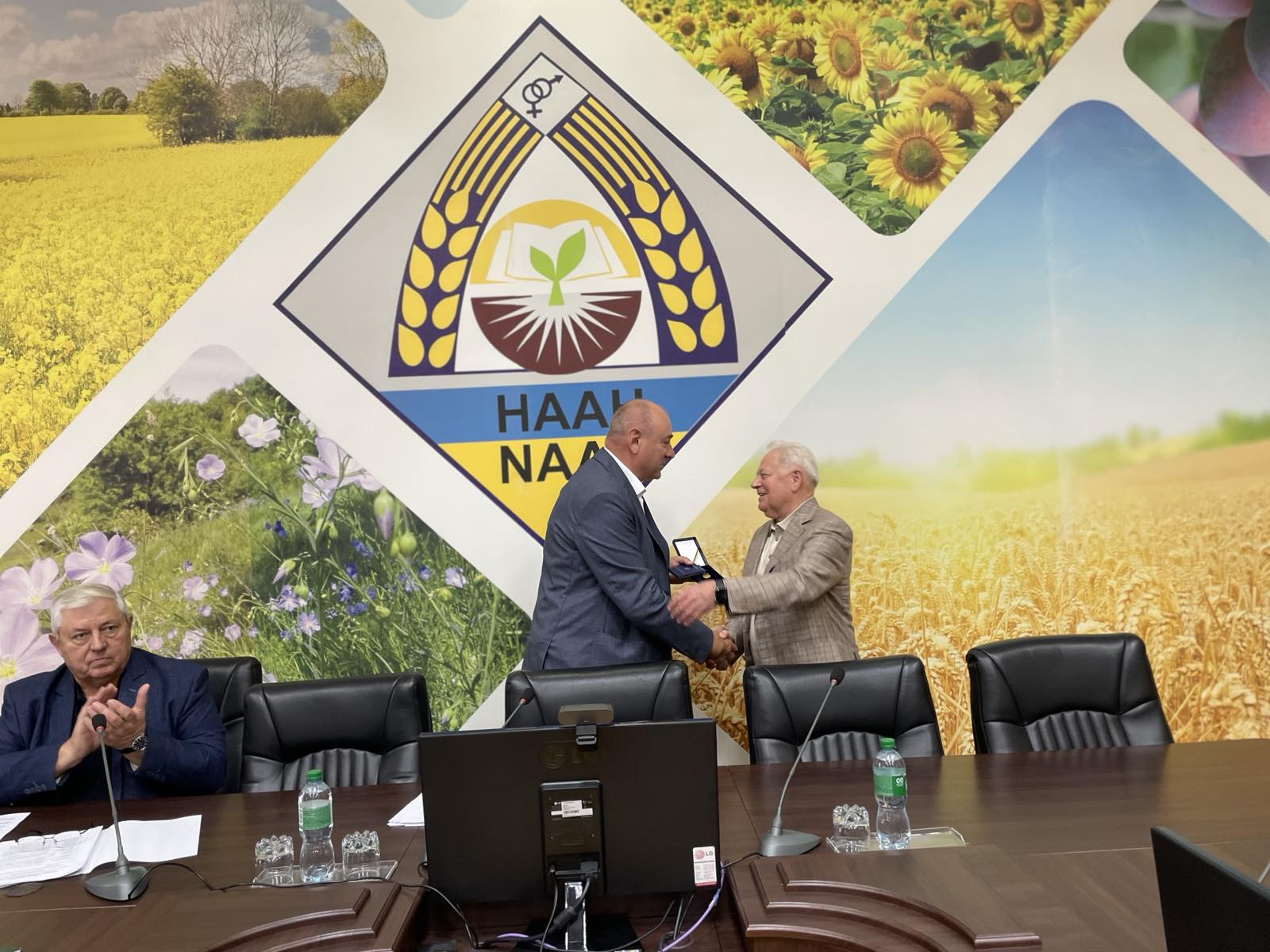 Від експорту сировини до глибокої переробки: Президія НААН ініціює створення Національної стратегії розвитку переробної галузі
