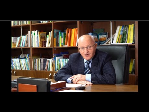 «Ґрунт – парабіотичне (майже живе) тіло» -  слова  академіка  Соколовського  закликають  ставитись до ґрунту, як до живого тіла та визначають новітні тенденції у землеробстві